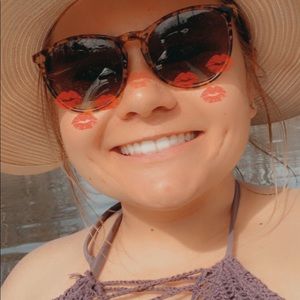 Meet your Posher, Allyse